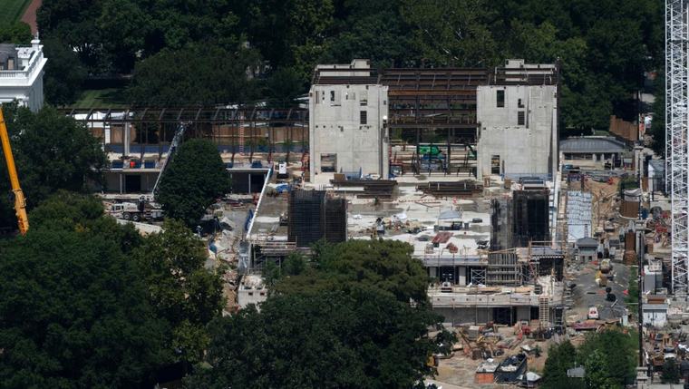 Supreme Court lets Trump continue White House ballroom construction