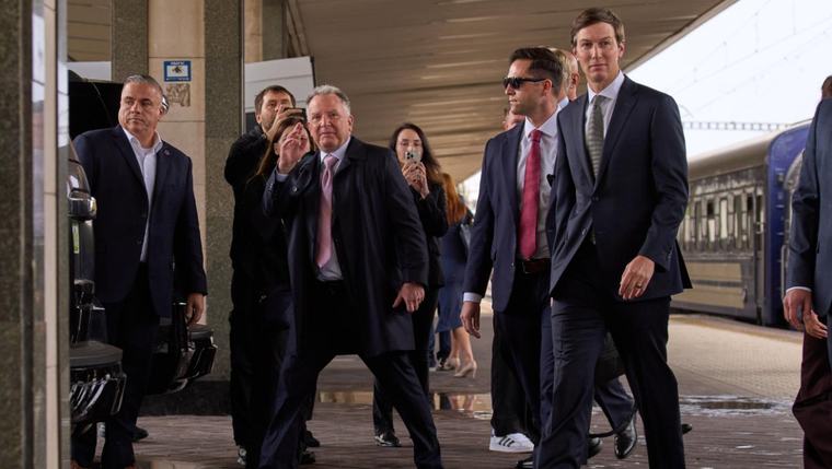 US envoys Witkoff and Kushner arrive in Kyiv after talks with Putin in Moscow