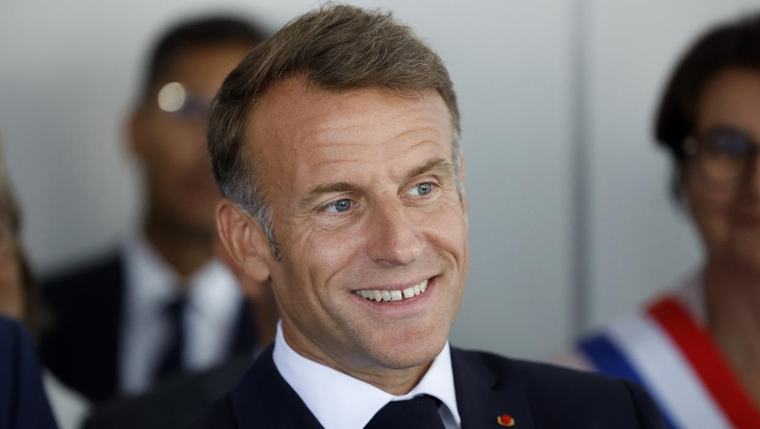 French president will join King Charles III and British PM to see Bayeux Tapestry