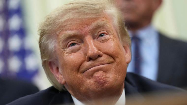 Trump suggests US is reviewing its position on Falkland Islands